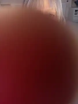 Snapshot of bigbabykiki chatting on October 16, 7:00 am bigbabykiki online show from October 16, 7:00 am