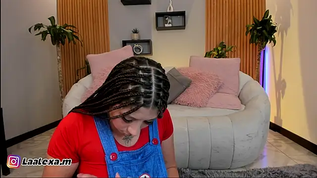 Aixaa charles online show from October 22, 12:32 pm