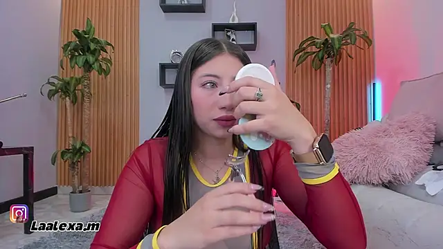 Aixaa charles online show from November 12, 12:47 pm