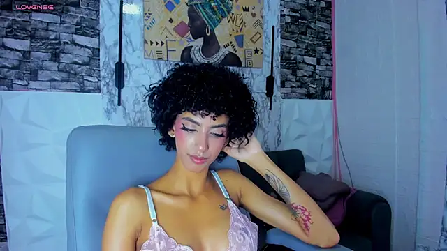 Queen Cuarxxo online show from May 28, 1:58 am