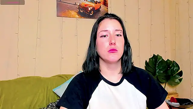 adell berry online show from September 28, 2:29 am