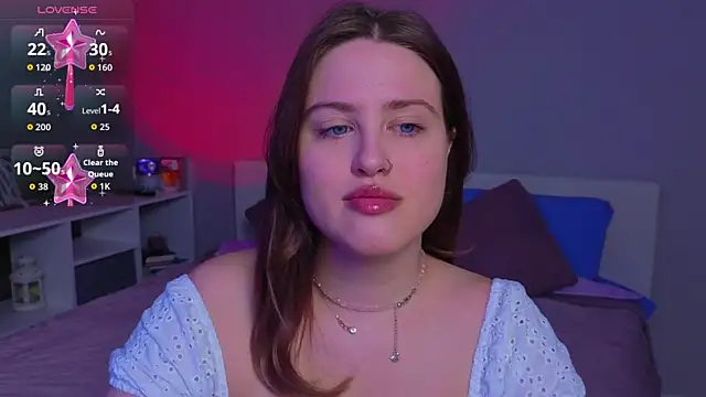  Sarah Soul  online show from April 9, 11:10 pm