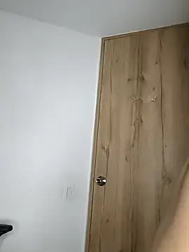 Kiitygirl online show from February 6, 3:21 am