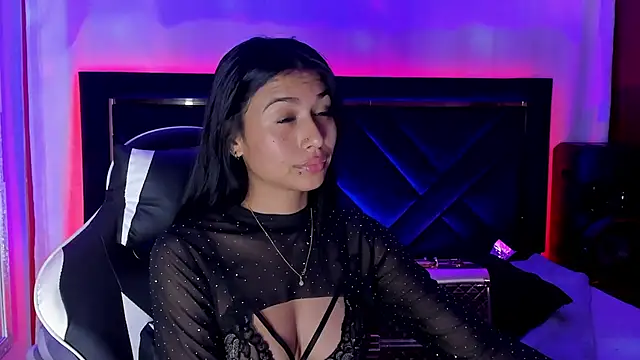 ZaraLim online show from November 28, 7:17 pm