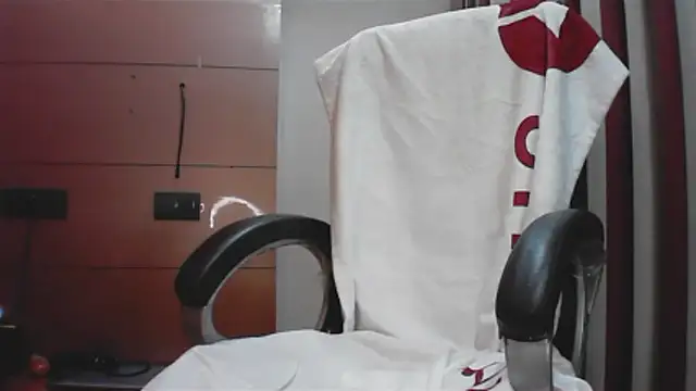 collage hoty online show from January 9, 10:08 am