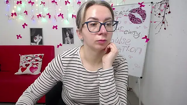 VasilisaSii online show from March 6, 6:19 am