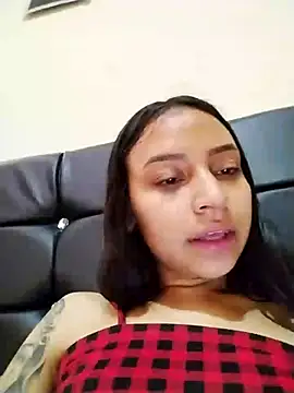 Snapshot of emma_ambar chatting on September 12, 6:04 pm emma ambar online show from September 12, 6:04 pm