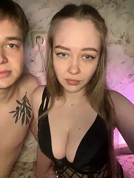  Loveee 57 online show from April 3, 11:19 am