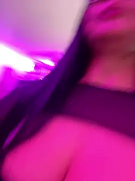 Hot beauty   online show from January 17, 5:04 am