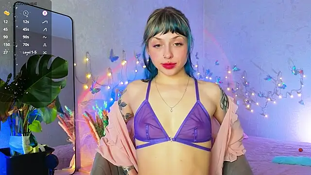 lavenderluxe online show from March 1, 3:01 pm