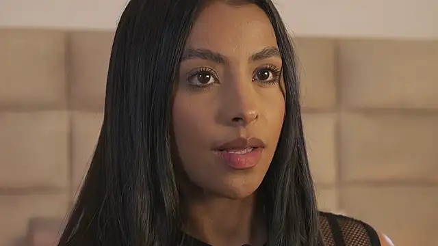 emma brooks1 online show from November 10, 8:59 pm