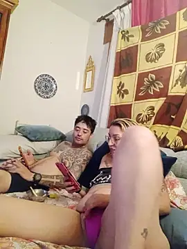 camisexxxtodo online show from August 6, 1:12 am