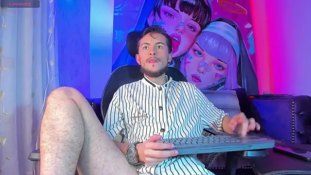  hairybeard  online show from December 20, 9:19 pm