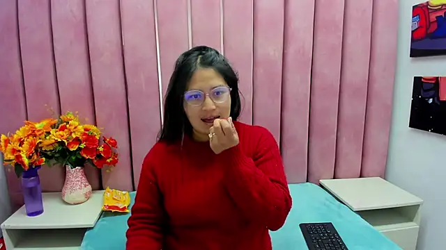 Snapshot of Miaa_Smiith_ chatting on October 2, 3:11 am Miaa Smiith  online show from October 2, 3:11 am