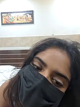 Its reena 009 online show from September 26, 6:16 pm