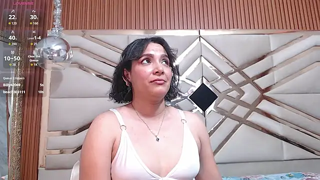 Sluttyandmature online show from April 12, 8:11 pm