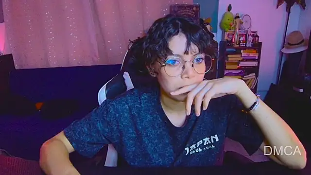 Drea Foox online show from April 13, 2:57 am