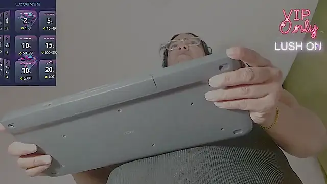 sexy hot carol online show from March 26, 12:13 am