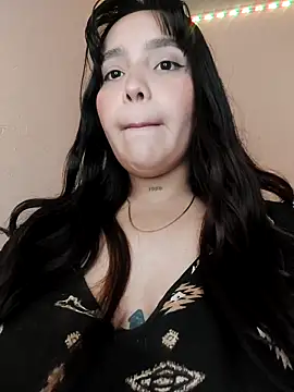 jacksyangeel2 online show from April 28, 7:45 am