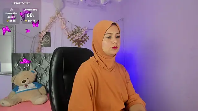 BadraSaadi online show from November 20, 1:01 pm