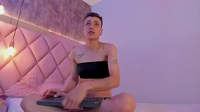 megan 100 online show from June 24, 5:34 pm