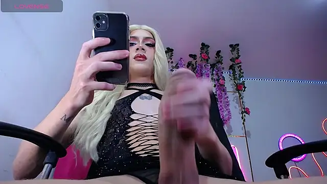 khalany hadid online show from November 8, 7:24 am