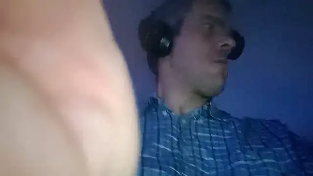 sexsuchti80 online show from October 31, 3:08 am