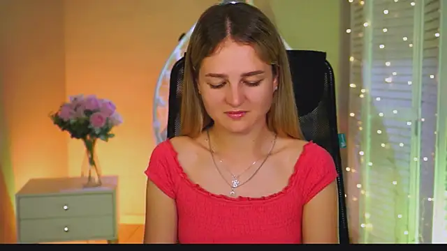 DeboraLarson online show from July 3, 2:50 am