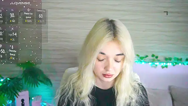 Ashley S online show from November 5, 11:43 pm