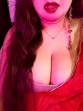 Suhanakhan00 online show from April 11, 8:07 am