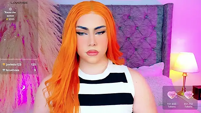 Snapshot of astridjonness chatting on October 2, 2:16 am astridjonness online show from October 2, 2:16 am