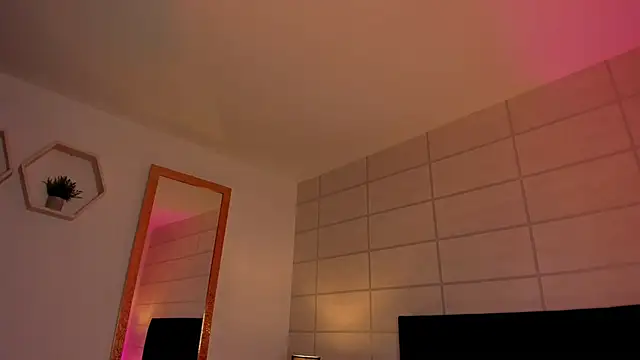 Christine Laam online show from February 17, 12:15 pm