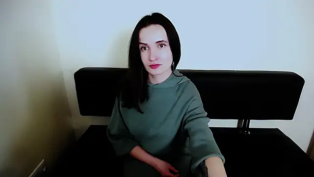 Snapshot of LaimaV_ chatting on October 22, 2:00 pm LaimaV online show from October 22, 2:00 pm