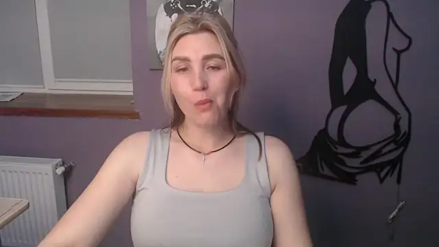  sexy lady online show from May 4, 11:47 am