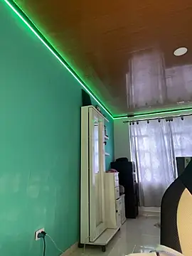 ALANAH KITTY online show from March 18, 7:52 pm