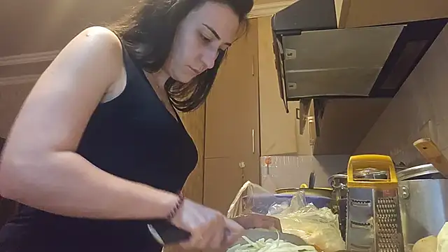 AlejandraDelaney online show from November 25, 1:24 pm