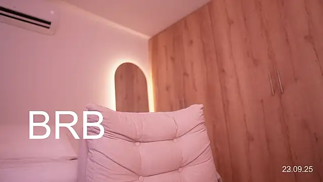 veronica mendez1 online show from September 23, 2:15 pm