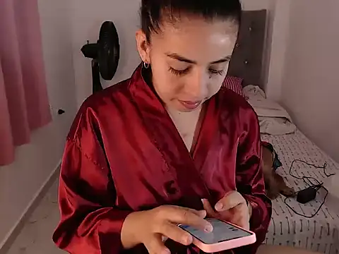 Snapshot of anngela01 chatting on October 30, 8:54 pm anngela01 online show from October 30, 8:54 pm