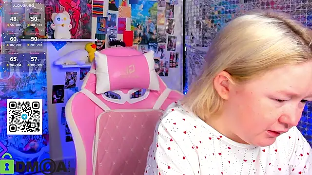 Sara Robinson online show from March 21, 3:11 am