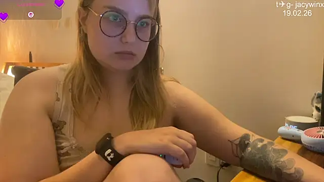 JacyWinslat online show from February 19, 12:59 pm