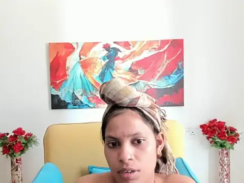 evaaelfiee online show from May 29, 3:26 am