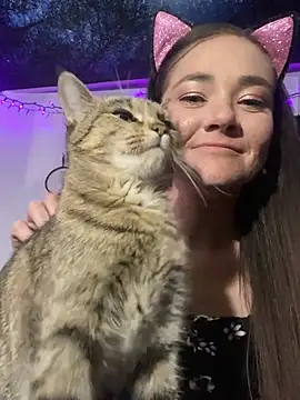 Cutebitchxh online show from April 12, 5:43 am