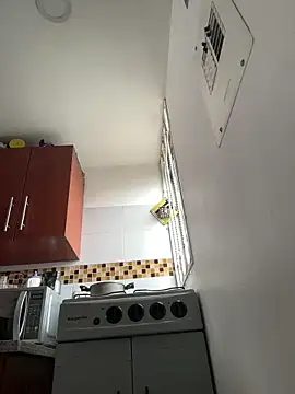 Cafeziitha02 online show from January 15, 5:52 pm