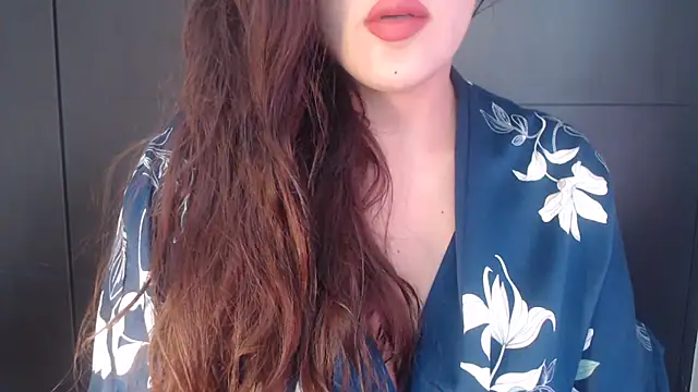 AdharaLujan online show from April 7, 2:19 pm