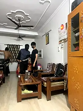 John desihunk online show from November 11, 6:16 pm