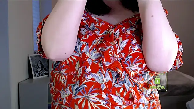 cute and hot online show from February 17, 2:49 pm