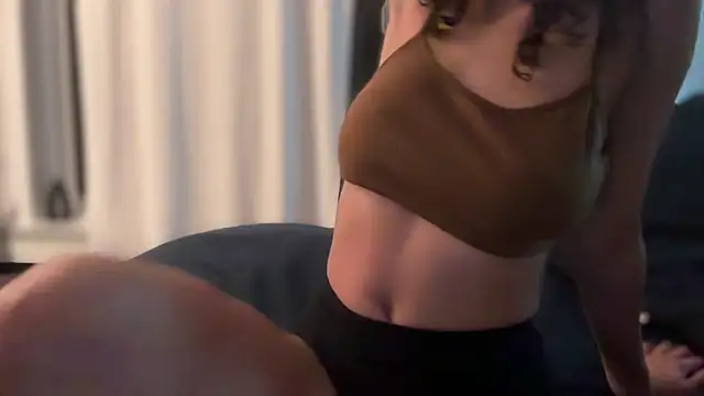 senioritaZol online show from October 5, 6:07 am