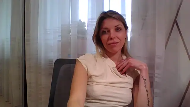 VelvetLove287 online show from April 16, 6:57 am