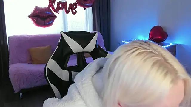 EnigmaSee online show from April 14, 8:58 am