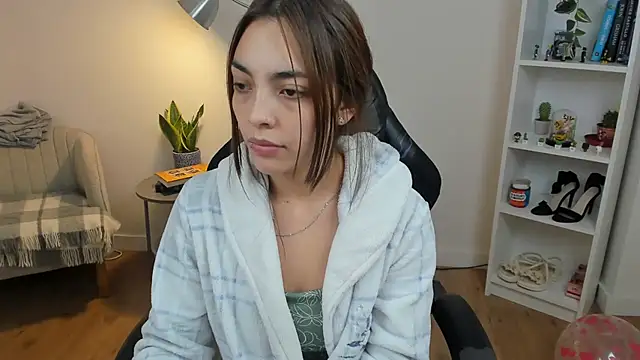  BellaEvans  online show from November 10, 5:46 am